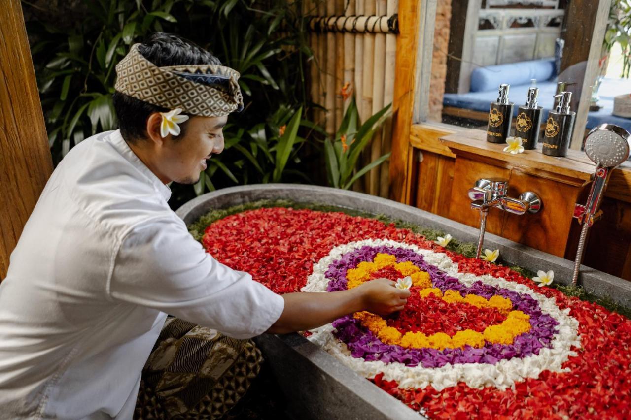 Airsania Ubud Antique Villas Екстериор снимка