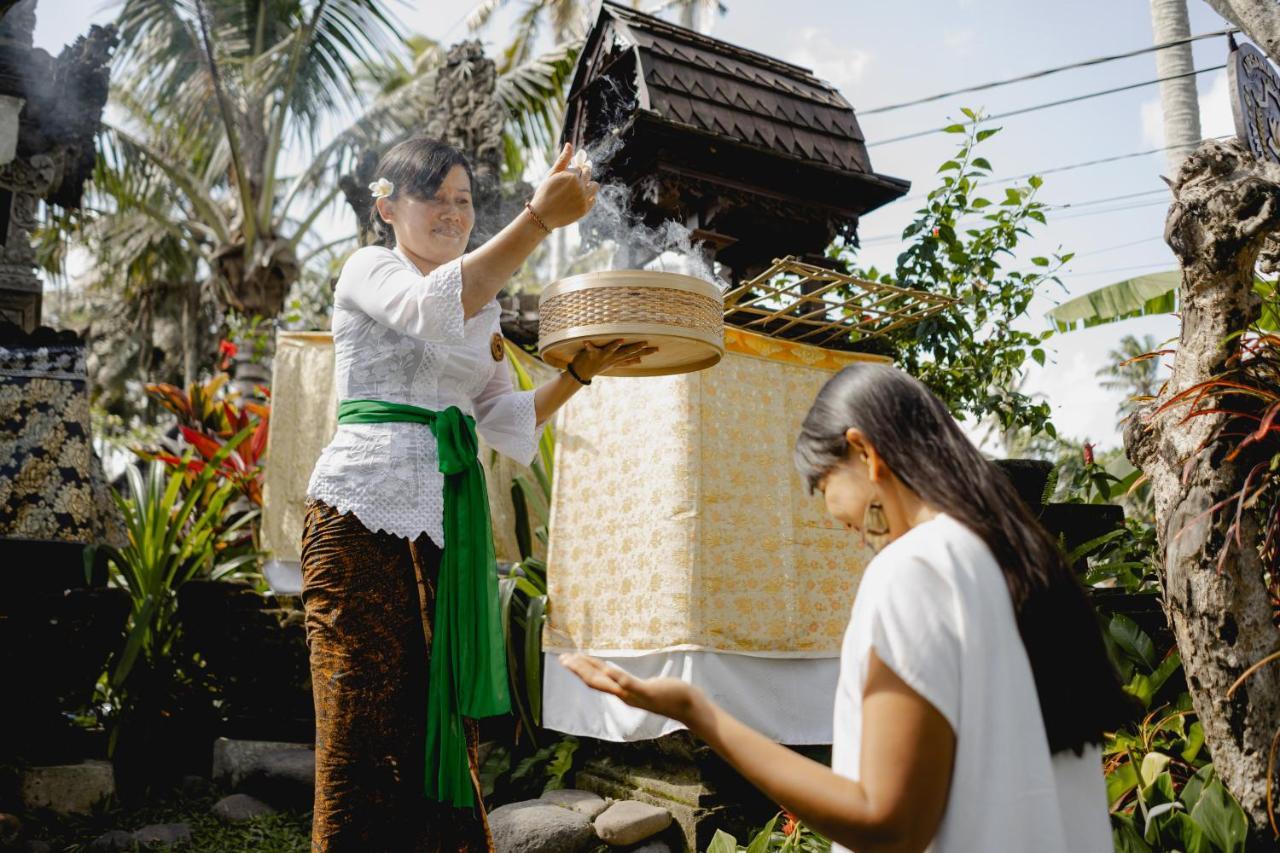 Airsania Ubud Antique Villas Екстериор снимка
